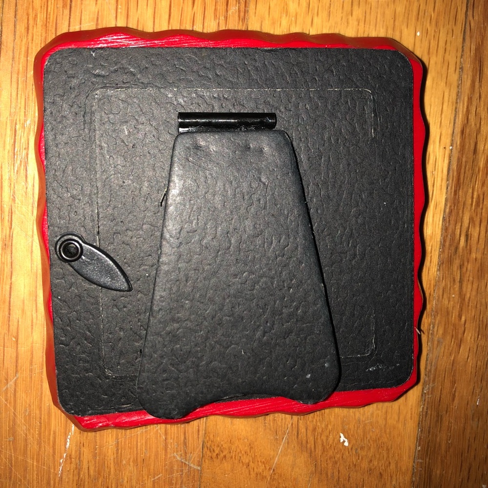 Frame - Picture 3 of 4